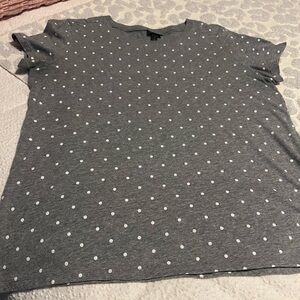 torrid Gray Short Sleeve Polka Dot Tee